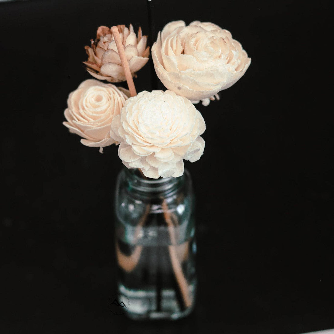 Cedar Mountain Candle - Champagne Apple & Honey - Flower Reed Diffuser