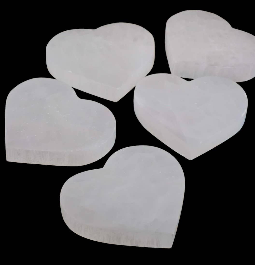 Quasar Gems USA - Selenite Heart Charging Plate